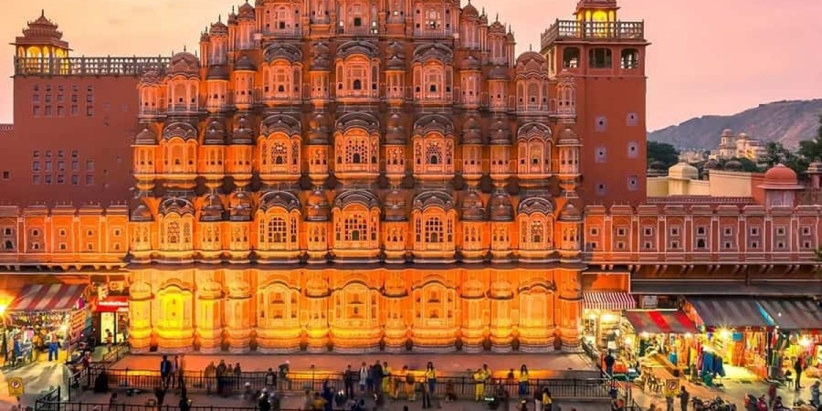 How to Plan a Perfect Day Trip to the Taj Mahal