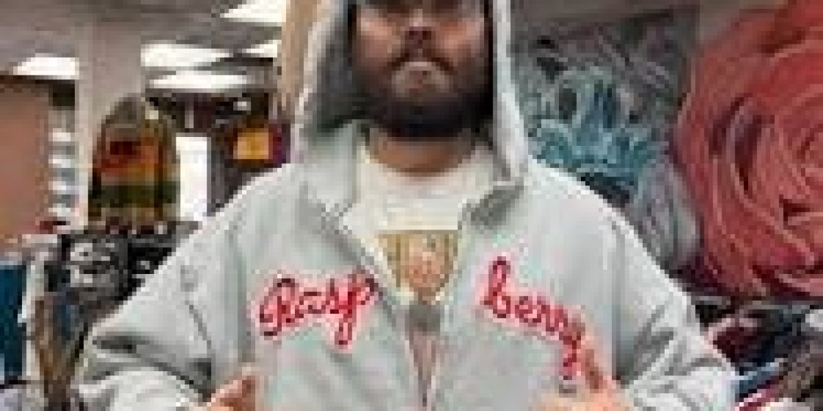 Raspberry Hills Clothing – Completely New DP Content