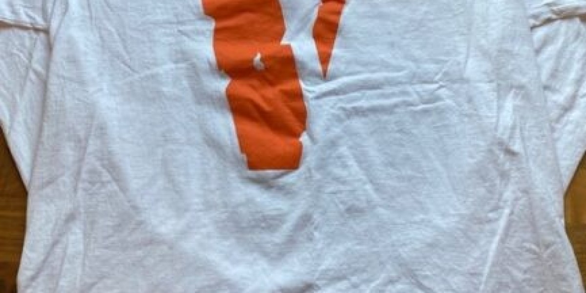 The Ultimate Guide to Vlone Shirts: A Complete Breakdown for Streetwear Lovers