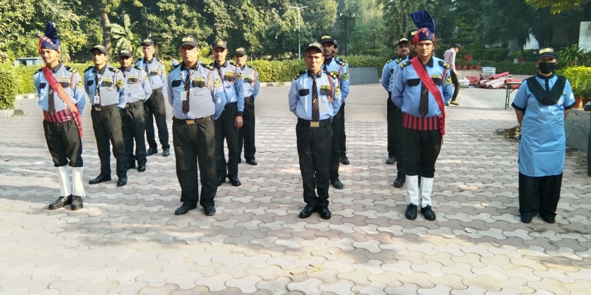 Professional Security Guard Services Company Providing Safer and Cleaner Environments in Delhi