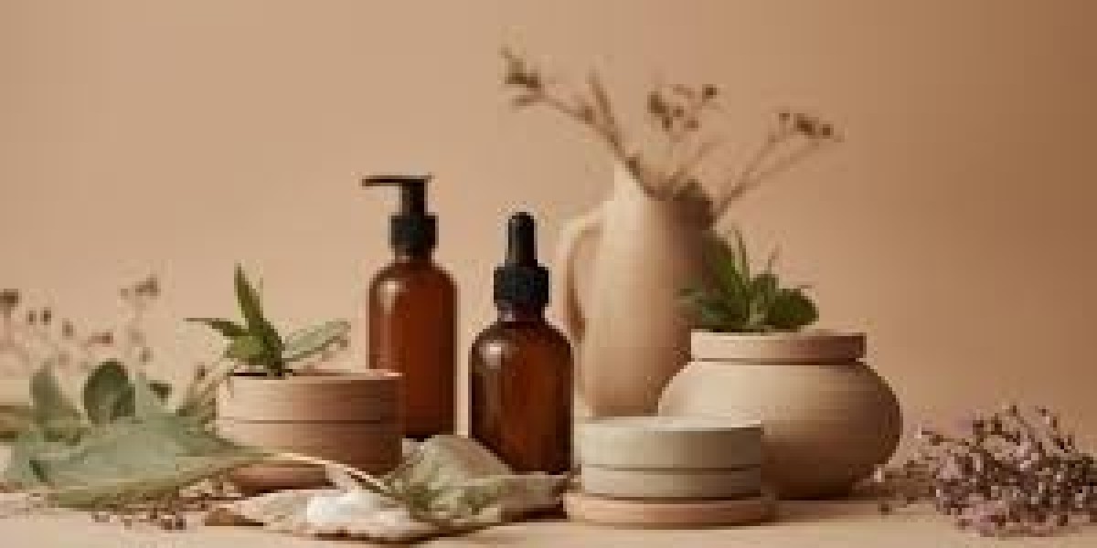 Organic Face Creams in Pakistan: The Complete Guide to Natural Skincare