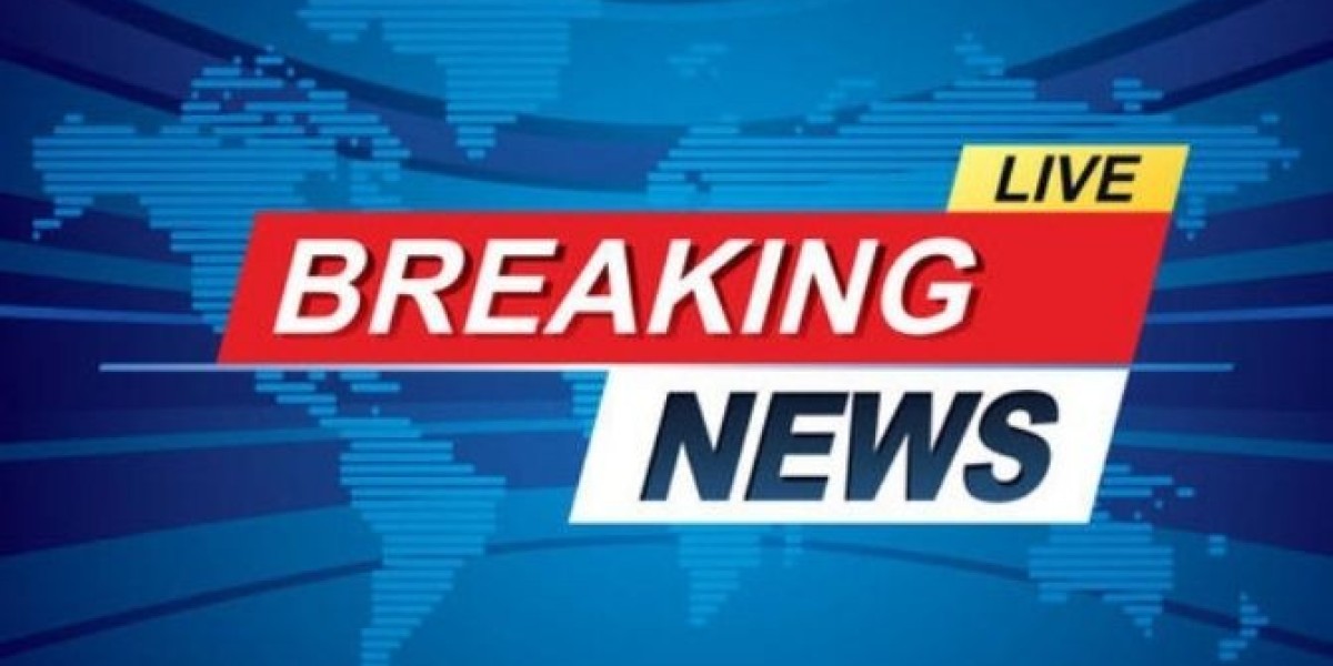 Understanding How Online Information Shapes Modern Decision-Making