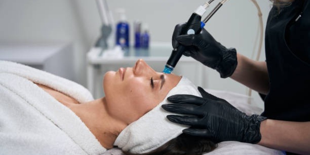 Why HydraFacial Is a Popular Choice for Skin Rejuvenation