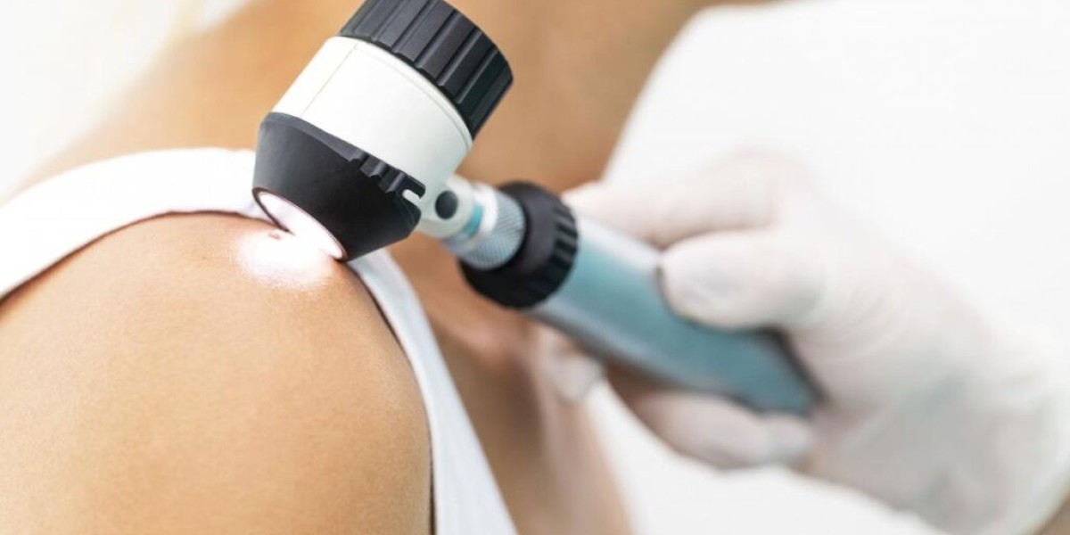 Cosmetic Dermatologist Dubai Guide