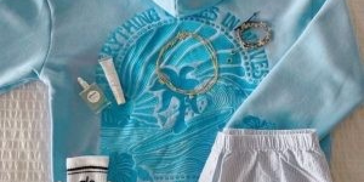 Pink Palm Puff Looks for Calm Daily Hours