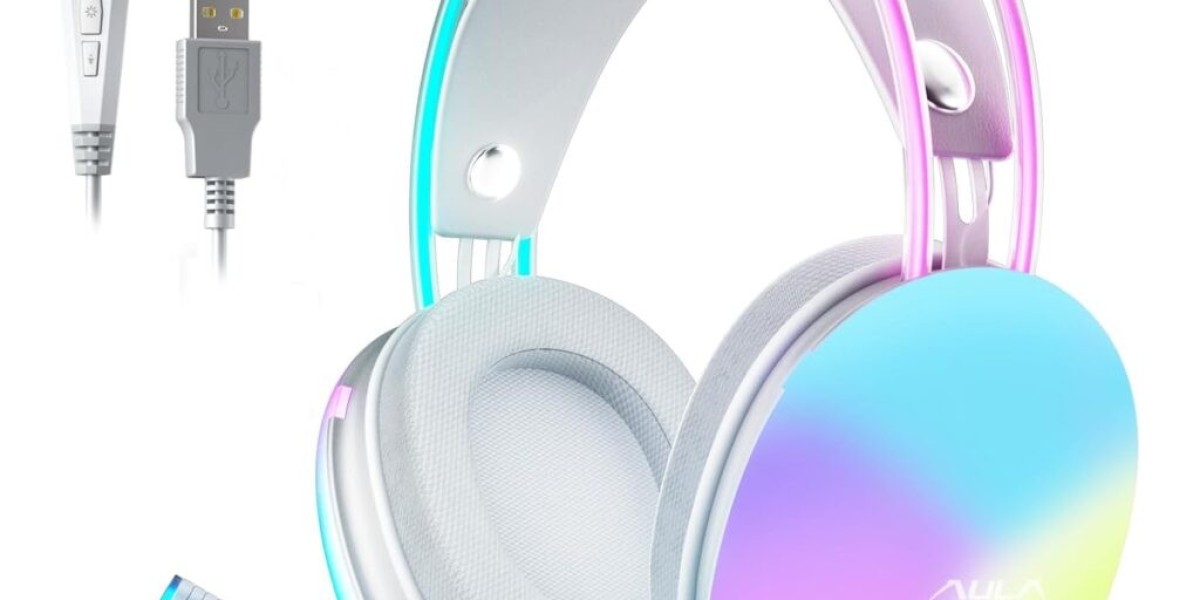 Gaming Headphone Buying Guide by Aulaindia: Choose the Perfect Sound for Winning Games