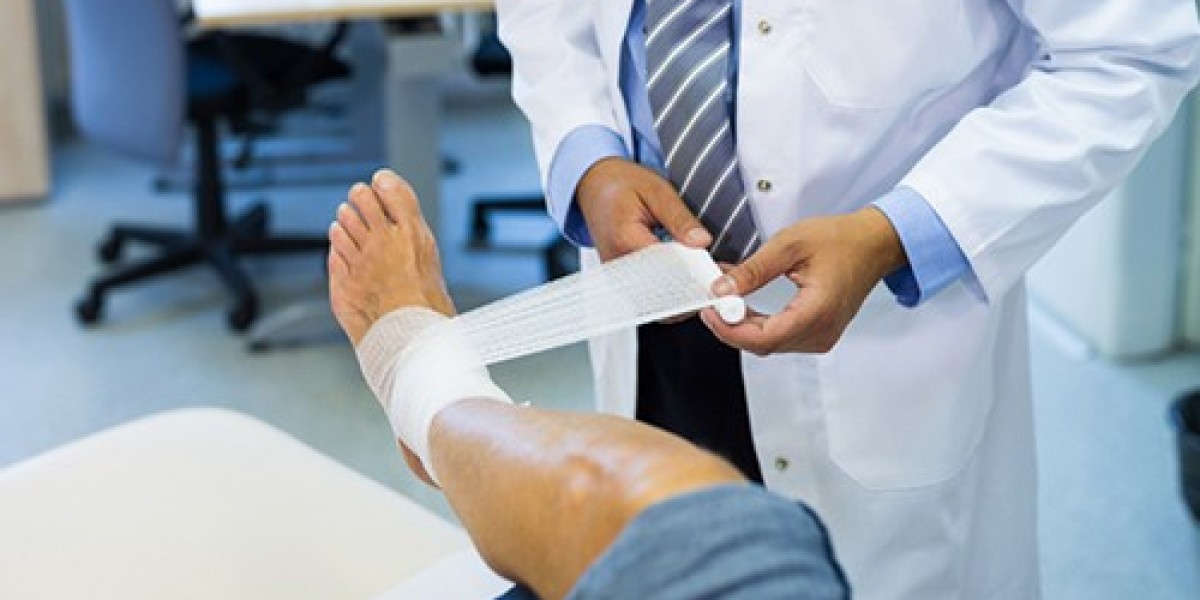 Walking Difficulties in Seniors: When to See a Specialist