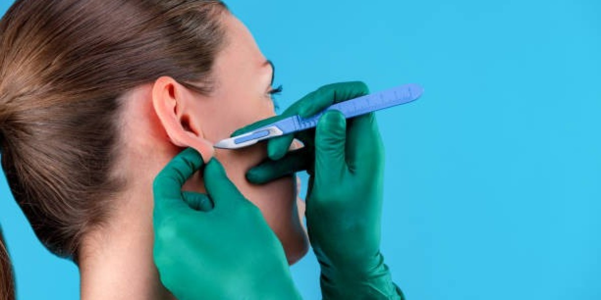 What to Expect From Ear Lobe Correction Surgery Recovery