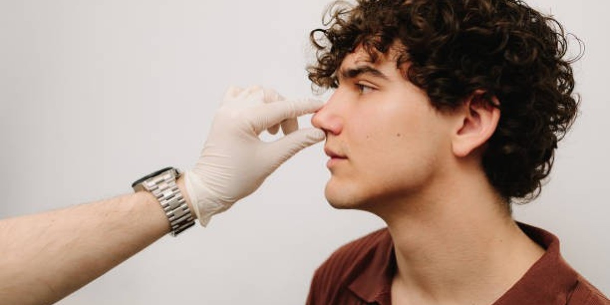 Best Rhinoplasty Surgeon for Saddle Nose Corrections