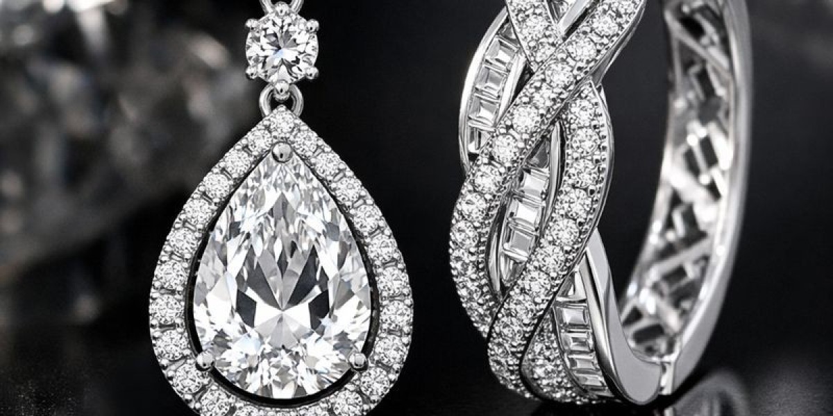 Sterling Silver Luxury Earrings: Where Craft Meets Everyday Elegance