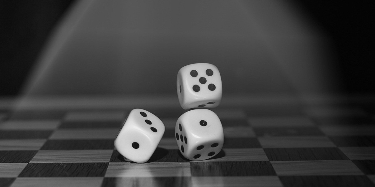 The Rise of Virtual Reality Casinos: Transforming Player Engagement and Social Interaction in Online Gambling by 2025